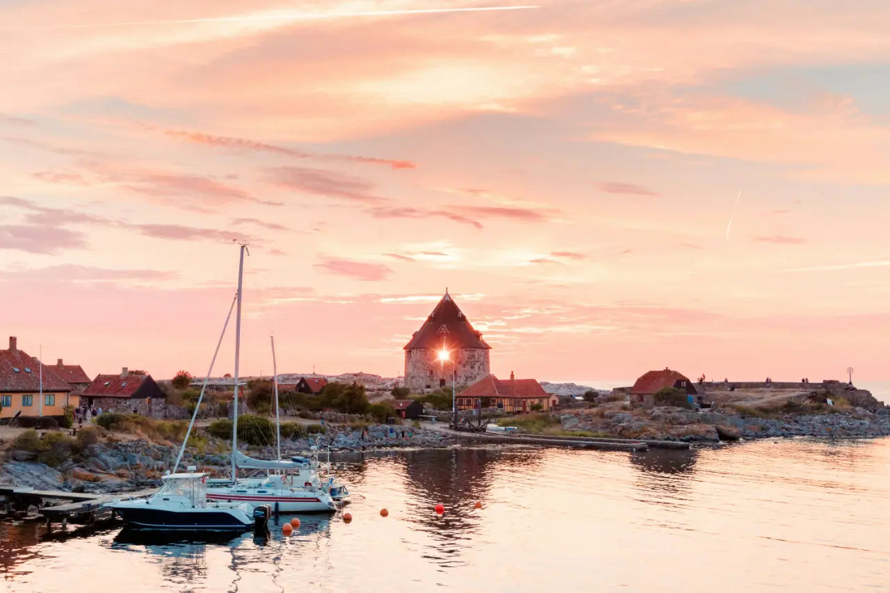 Küstenlinie von Frederiksø, Gudhjem, Denmark